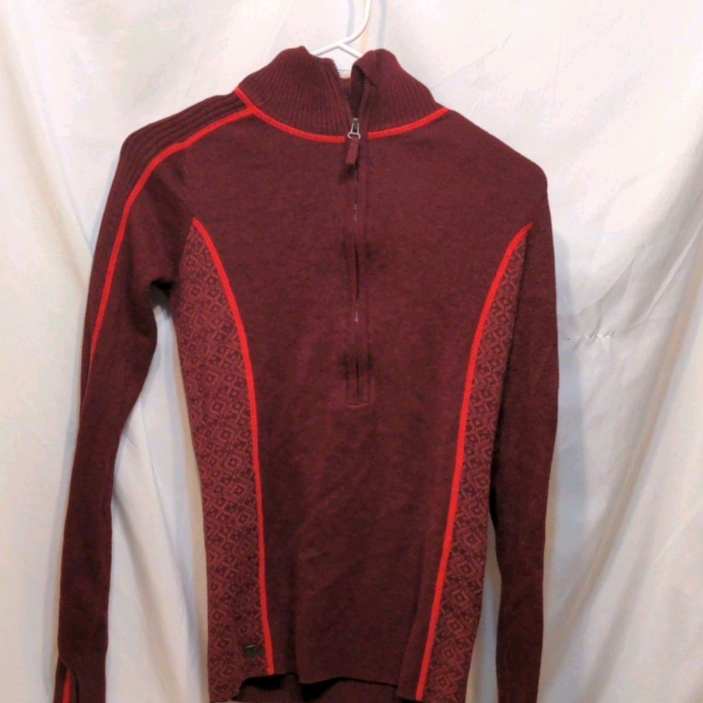 Athleta  sweater red size XS